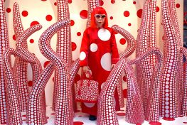Yayoi Kusama- Η ιέρεια του πουά